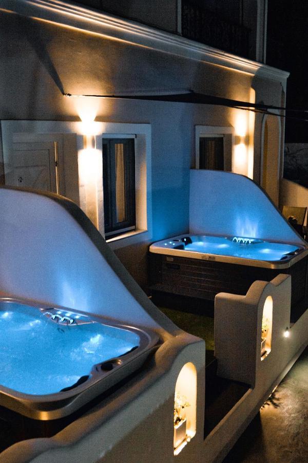 Villa Galaxy Santorini Fira  Extérieur photo